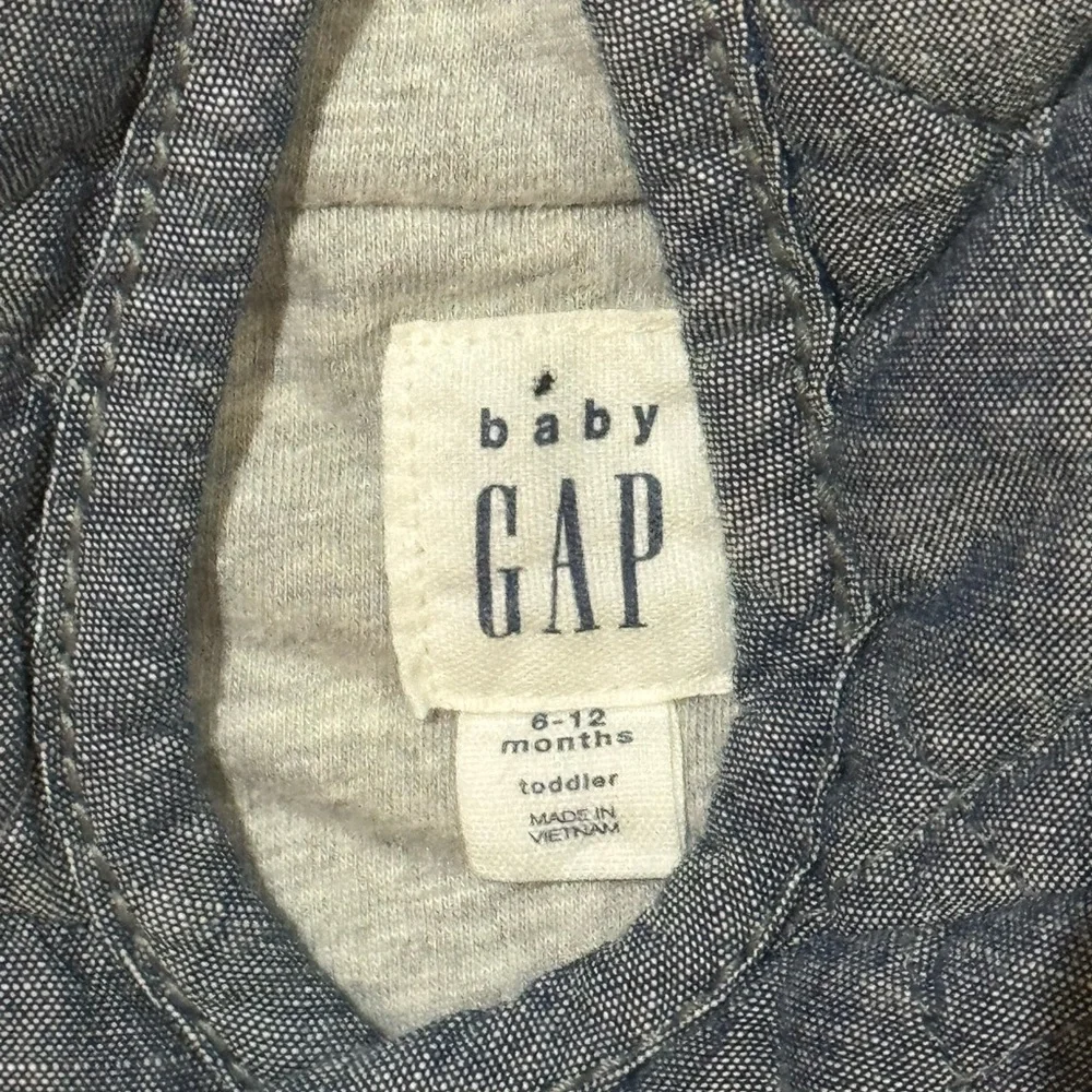 GAP Baby One Piece Outfit For Winter Gender Neutral 6-12 Months (LNC)